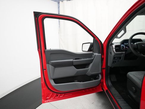 Used 2022 Ford F150 XLT w/ Trailer Tow Package image 26