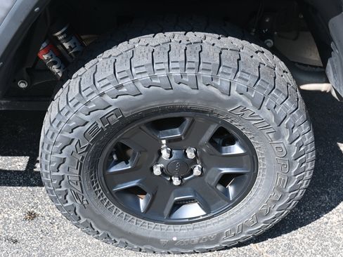 Used 2021 Jeep Gladiator Mojave w/ Cold Weather Group image 3