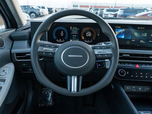 Certified 2025 Hyundai Sonata SEL image 14