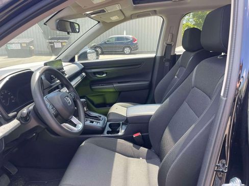 Used 2024 Honda CR-V EX image 10