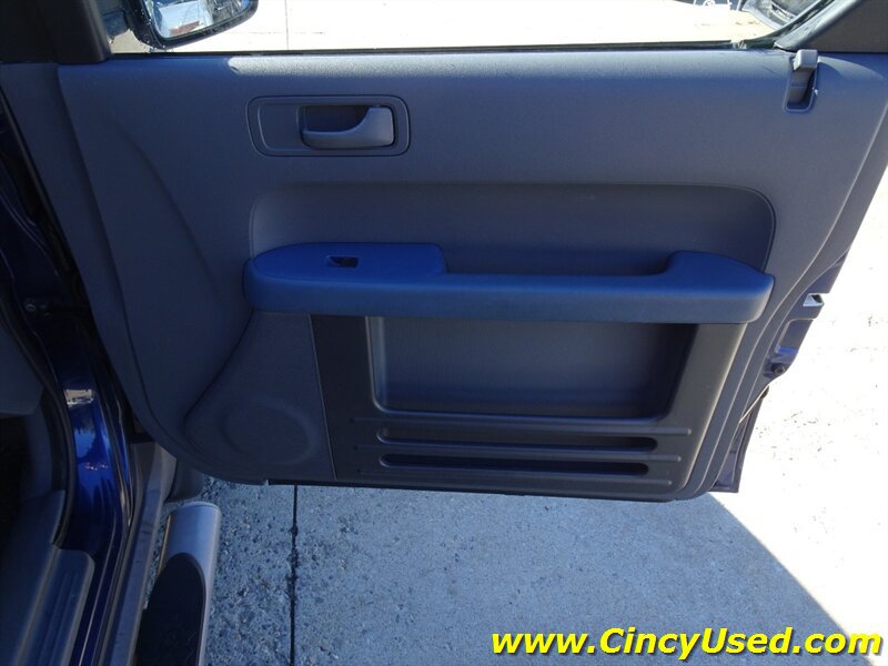 Used 2003 Honda Element EX image 29