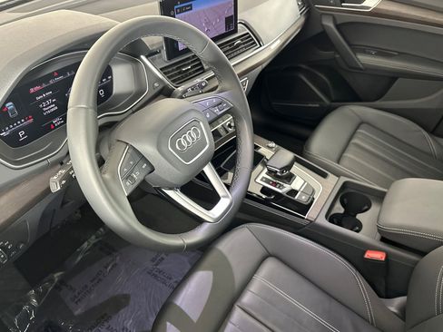 Used 2023 Audi Q5 2.0T Premium Plus w/ Premium Plus Package image 9