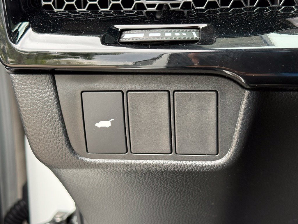 Certified 2026 Honda CR-V Sport Touring image 23