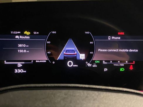 Certified 2025 Audi Q5 Premium w/ Convenience Package image 18