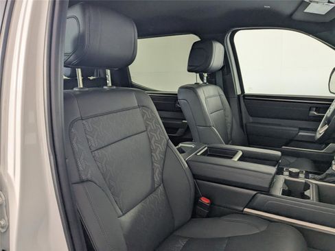 Used 2025 Toyota Tundra SR5 image 27