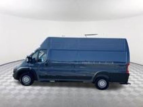 Used 2024 RAM ProMaster 3500 FWD image 4