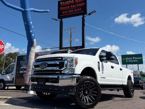 Used 2021 Ford F250 XLT w/ FX4 Off-Road Package AWD/4WD image 5