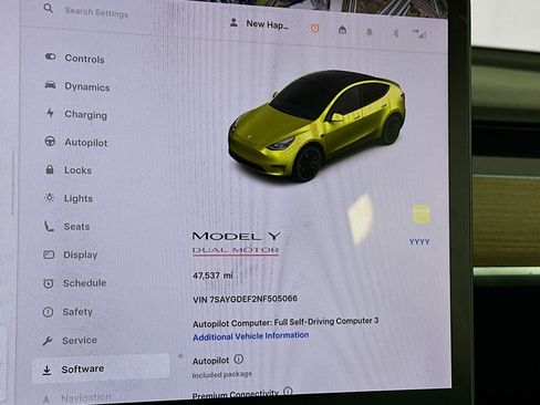 Used 2022 Tesla Model Y Performance image 18