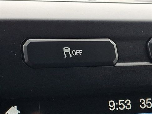 Used 2019 Ford F150 XLT image 23