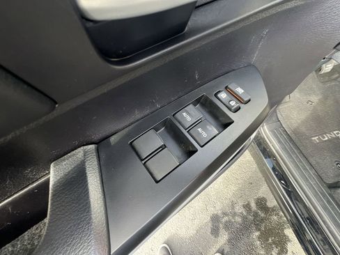 Used 2020 Toyota Tundra Limited w/ Limited Premium Package image 24