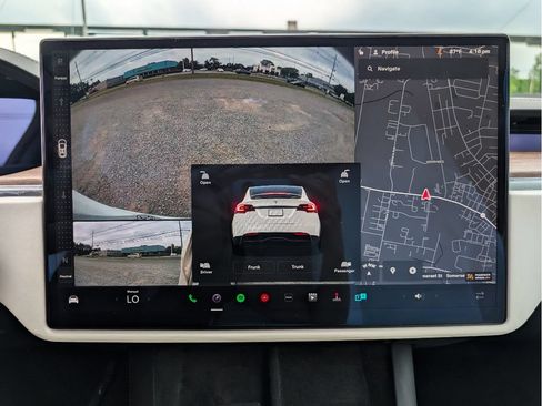 Used 2022 Tesla Model X AWD/4WD image 26