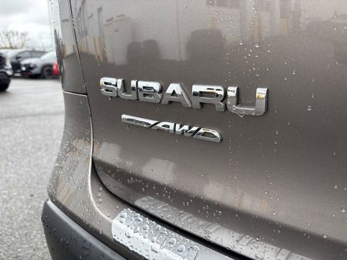 Used 2022 Subaru Ascent Limited w/ Technology Package image 11