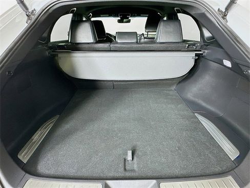 Used 2024 Toyota Venza Nightshade image 30