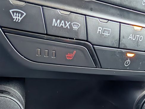 Used 2022 Ford Ranger XLT w/ Equipment Group 302A High image 8