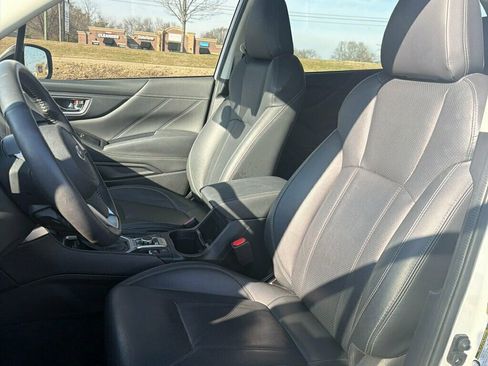 Used 2020 Subaru Forester Limited image 11