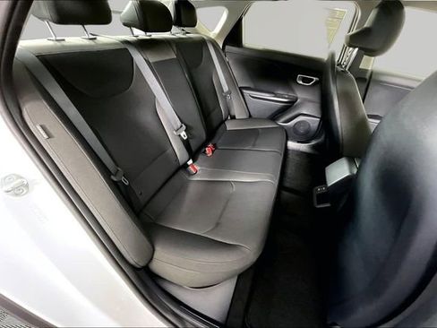New 2026 Kia K4 FWD image 11