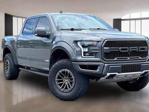 Used 2020 Ford F150 Raptor w/ Equipment Group 802A Luxury AWD/4WD image 3