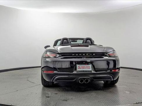 Used 2019 Porsche 718 Boxster image 8