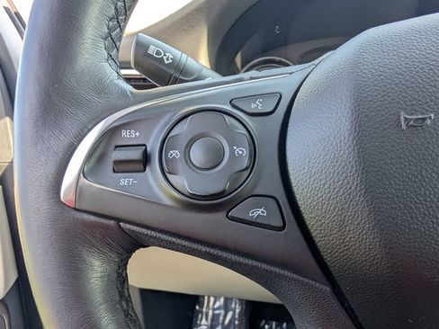 Used 2020 Buick Enclave Essence FWD image 14