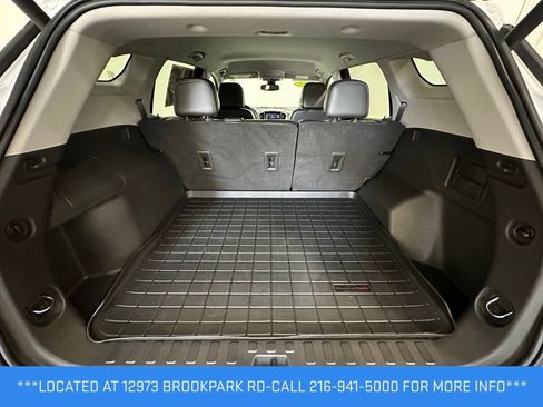 Used 2022 GMC Terrain SLT AWD/4WD image 19