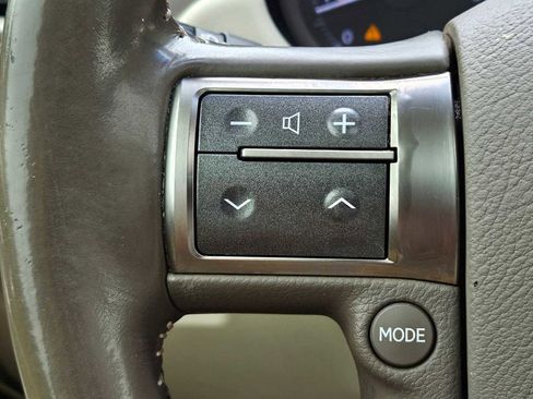 Used 2019 Lexus GX 460 Premium w/ Premium Package AWD/4WD image 17