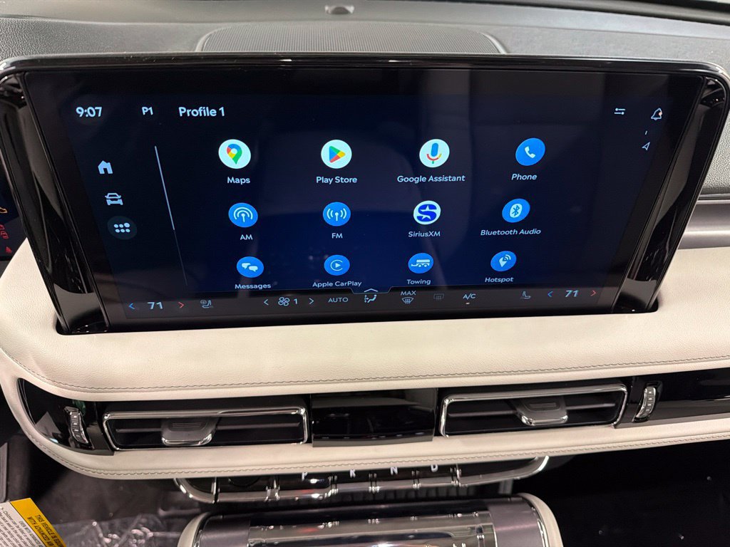 Used 2026 Lincoln Aviator AWD image 9