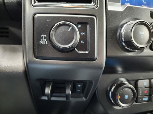 Used 2022 Ford F250 XLT w/ XLT Premium Package image 58