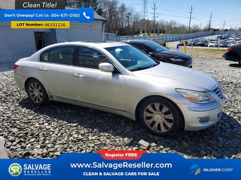 Used 2009 Hyundai Genesis 3.8 w/ Technology Pkg 4 RWD image 5