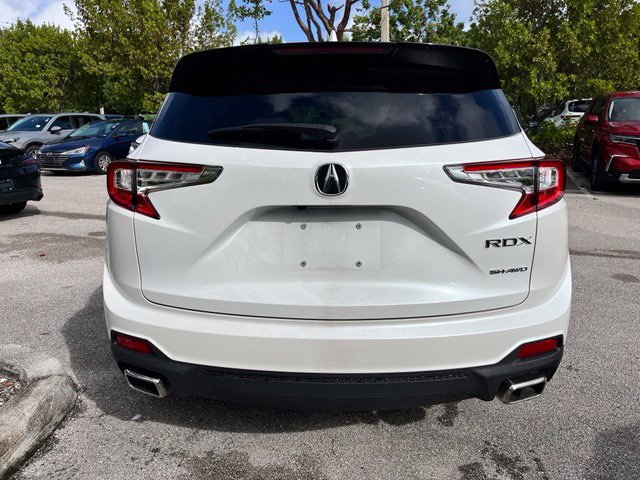 Used 2025 Acura RDX SH-AWD image 5