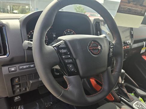 New 2026 Nissan Frontier PRO-4X w/ Tow Package AWD/4WD image 11
