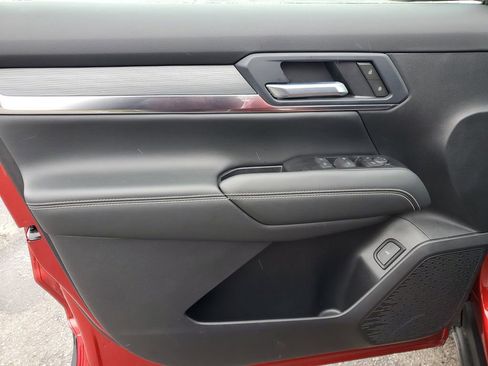 Used 2026 GMC Terrain Elevation w/ Elevation Premium Package image 25