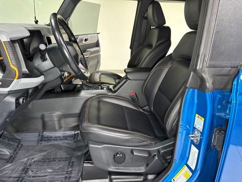 Used 2023 Ford Bronco Badlands AWD/4WD image 13