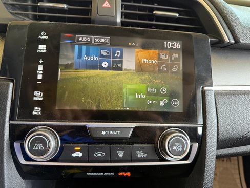 Used 2017 Honda Civic EX image 16