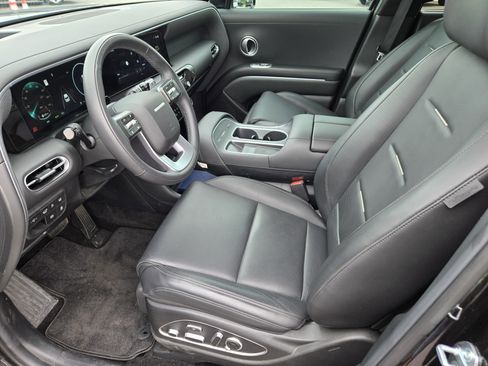 Used 2026 Hyundai Palisade Calligraphy FWD image 15
