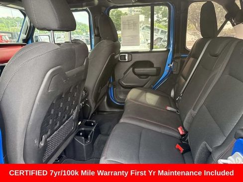 Used 2022 Jeep Wrangler Unlimited Rubicon AWD/4WD image 16