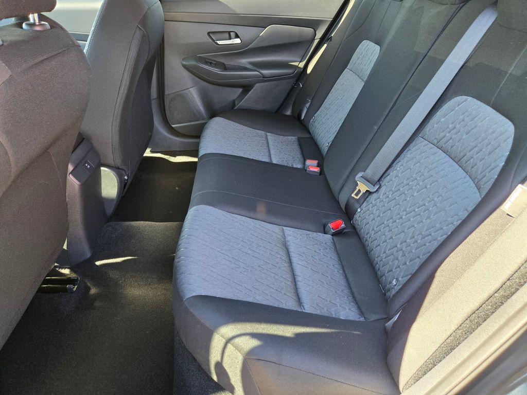 New 2027 Nissan Sentra SV w/ Floor Mat Package FWD image 14