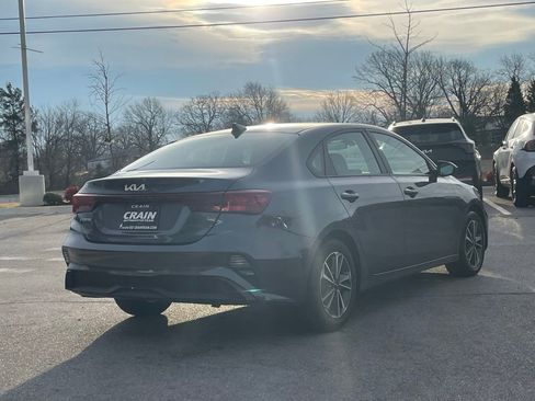 Certified 2023 Kia Forte LXS image 7