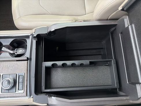 Used 2021 Ford Expedition Max Limited AWD/4WD image 18