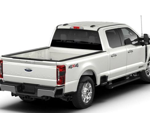 New 2026 Ford F250 Lariat w/ Chrome Package AWD/4WD image 3