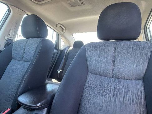 Used 2015 Nissan Sentra SV w/ Style Package FWD image 11