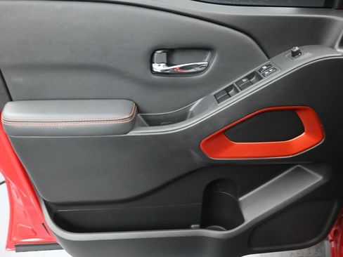 Used 2023 Nissan Frontier PRO-4X w/ Technology Package image 23