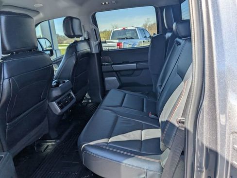 Certified 2023 Ford F450 Lariat w/ Lariat Ultimate Package AWD/4WD image 11