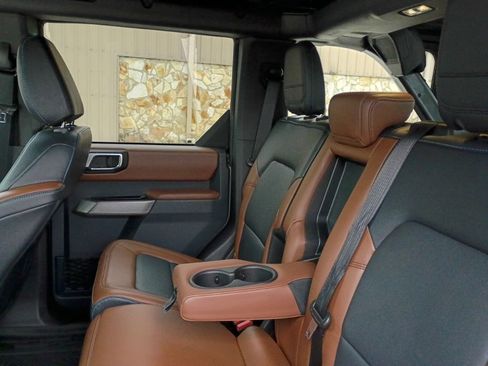 Used 2023 Ford Bronco Outer Banks image 21