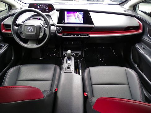 Used 2023 Toyota Prius Prime FWD image 36
