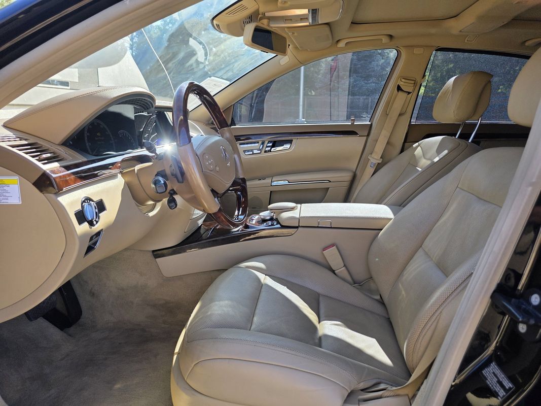 Used 2012 Mercedes-Benz S 550 4MATIC image 16