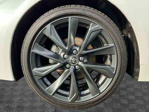 Used 2025 Toyota Corolla SE FWD image 14