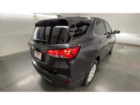 Used 2022 Chevrolet Equinox LT image 8