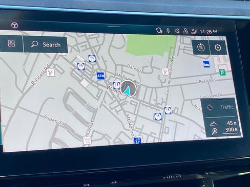 Used 2022 Audi e-tron Premium image 16