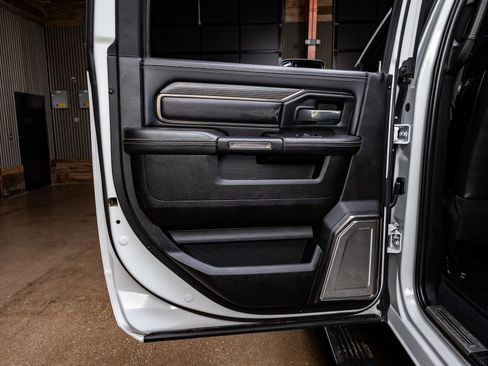 Used 2021 RAM 3500 Limited image 35