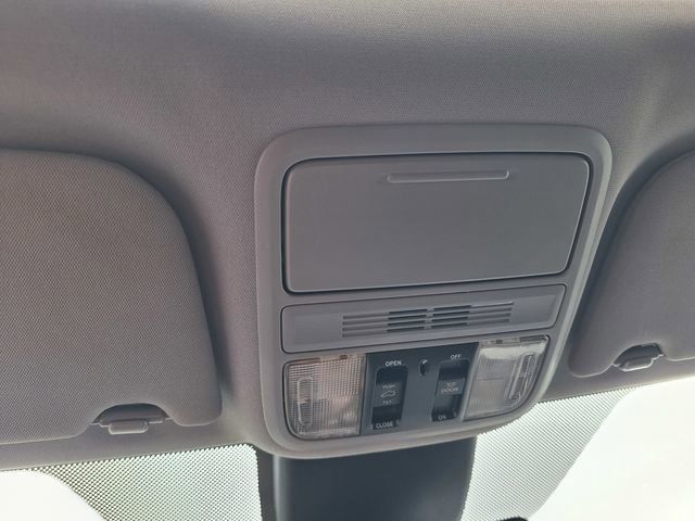Used 2023 Honda Odyssey EX-L image 28